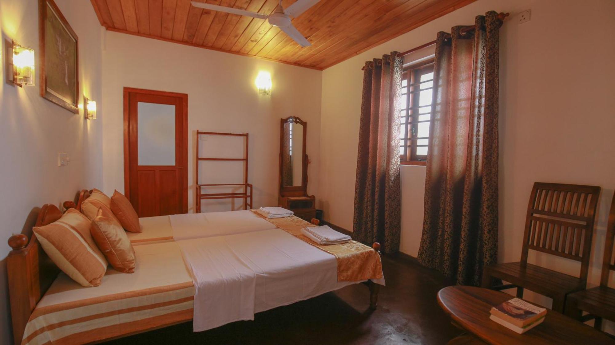 Villa 468 - Хиккадува Экстерьер фото